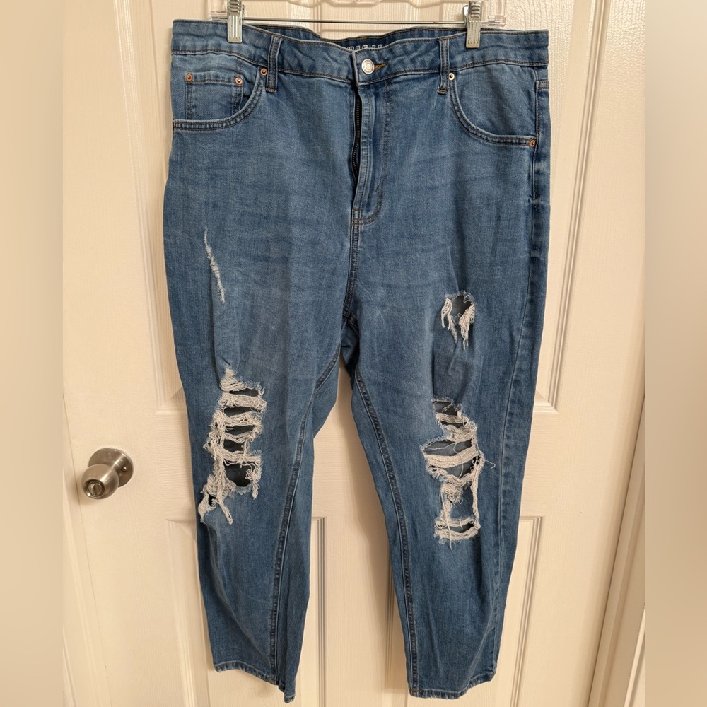 18 Distressed High Rise Women's Jeans